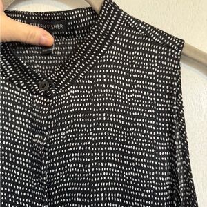 Eileen Fisher Black and White Sleeveless Silk Tunic Top